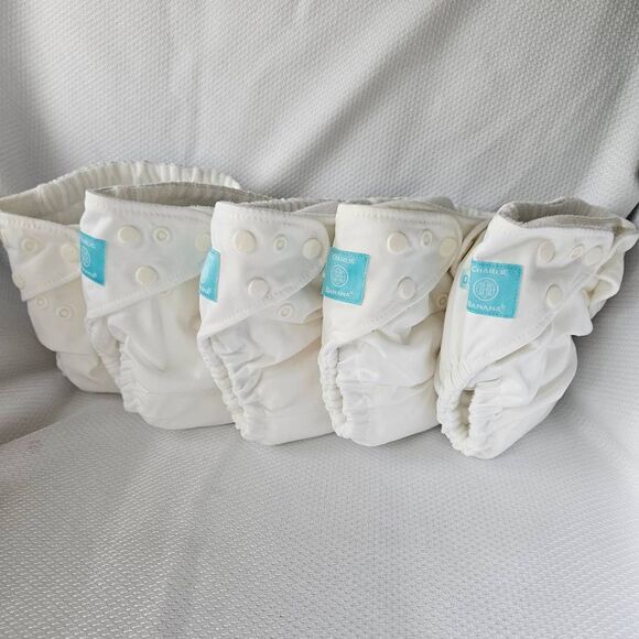 Charlie Banana One Size Reusable Cloth Diaper 5 pack in White - Picture 1 of 2